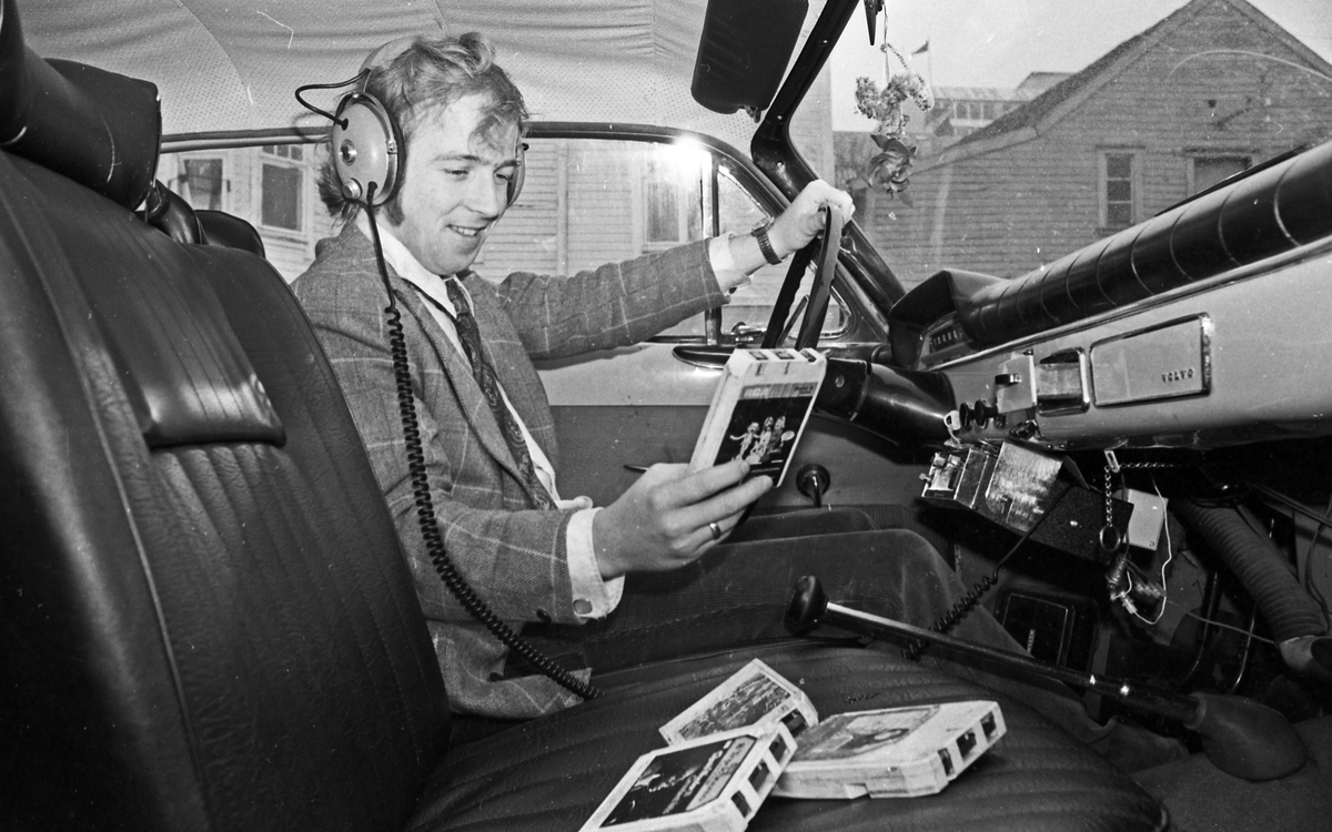 høreklokker anno 1972.jpg